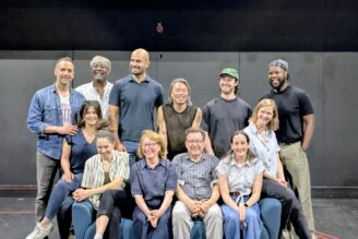 Équipe du théâtre d'été Qu'est-ce qu'on a fait au bon dieu?